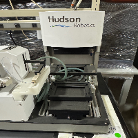 Hudson Robotics Microplate Handler image 0